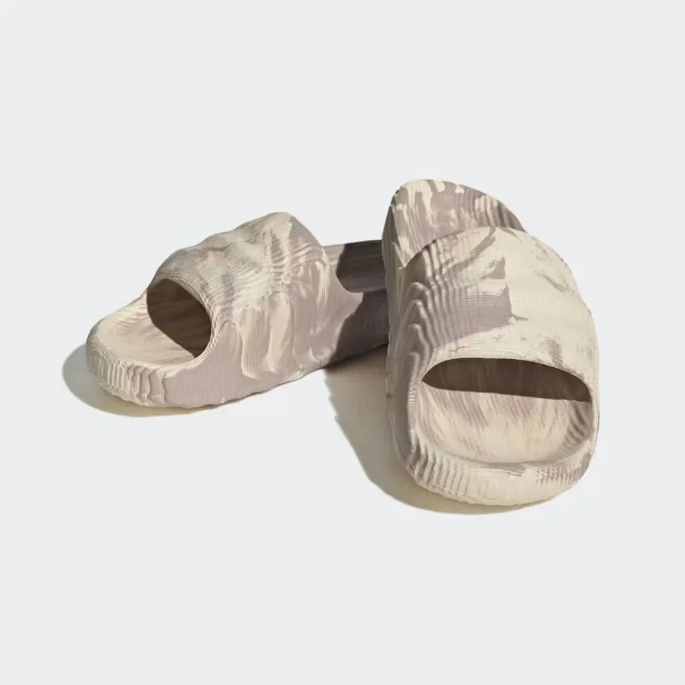 Adidas Adilette 22 HP6516 Slide Slippers Men's Sand Strata Wonder Slip-on NR8371 - Picture 10 of 10